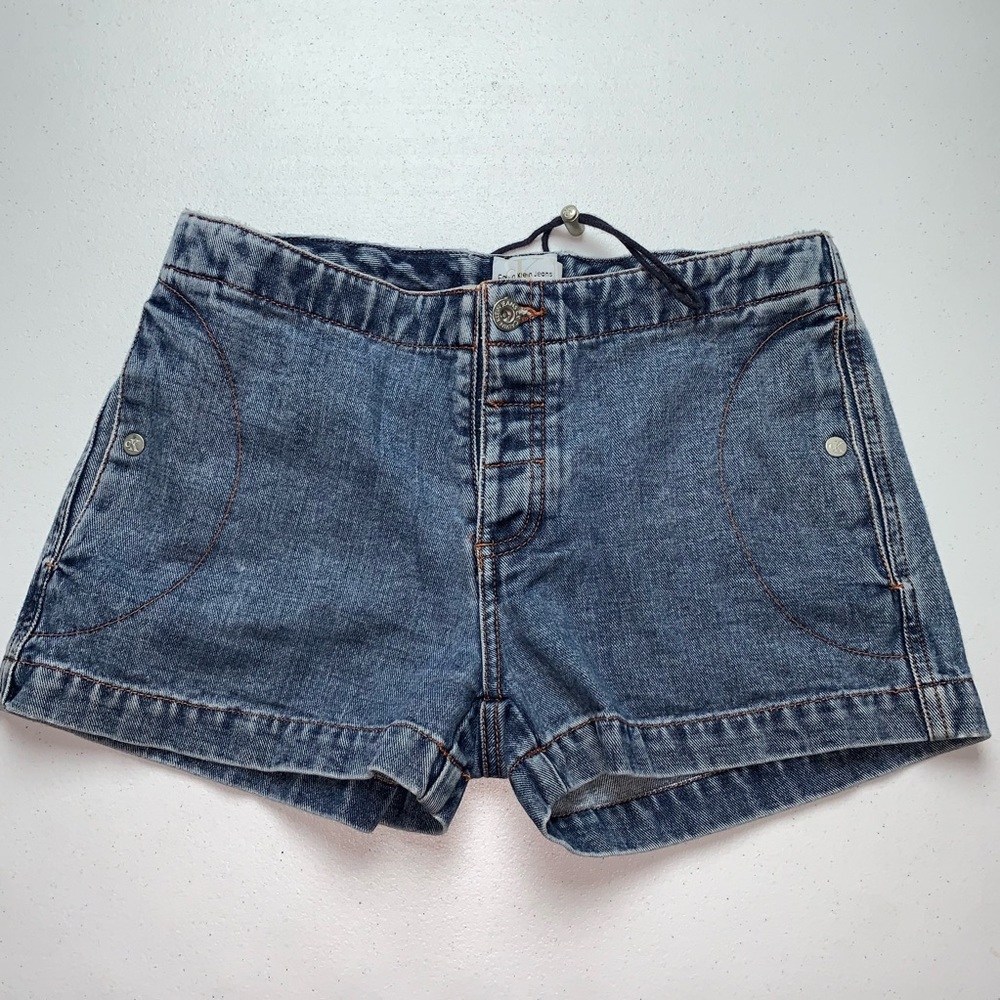 📌3/$15📌CALVIN KLEIN Women’s Jean Short